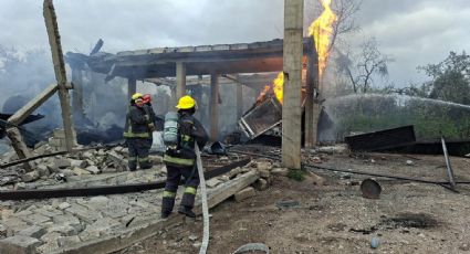 Explota un sitio de almacenamiento de pipas de gas en Puebla cerca de una escuela; no reportan heridos