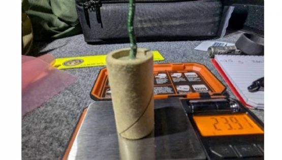 Sujeto intentó subir a un avión con un artefacto explosivo en el Aeropuerto de Sacramento; lo detienen durante revisión