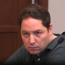 Dan cadena perpetua a hombre que fabricó una escena del crimen tras asesinar a su esposa en Virginia