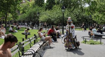Desempleo en Estados Unidos se mantiene en 4.3% por tercer mes al hilo