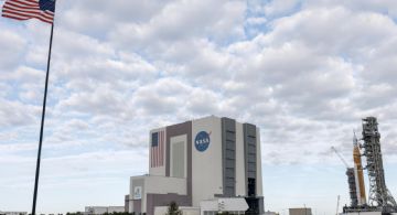 Fuga de aire en la Estación Espacial Internacional obliga a astronautas a refugiarse por dos horas