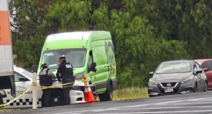 Intento de robo a tráiler deja un guardia muerto y un chofer herido en la Querétaro-Salamanca