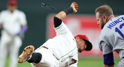 ¡Golpazo! Muncy, de Dodgers, y Vargas, de Diamondbacks, colisionan de manera impactante en la primera base y dejan el juego