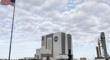 Fuga de aire en la Estación Espacial Internacional obliga a astronautas a refugiarse durante dos horas