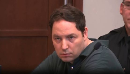 Dan cadena perpetua a hombre que fabricó una escena del crimen tras asesinar a su esposa en Virginia