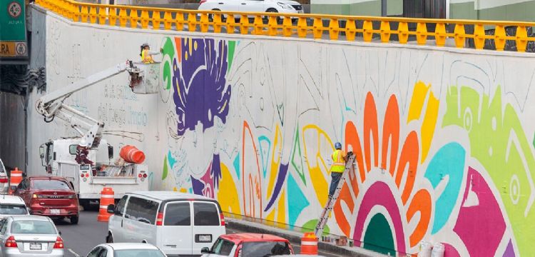De guinda a morado: el gasto millonario de Clara Brugada detrás de la nueva imagen de la CDMX