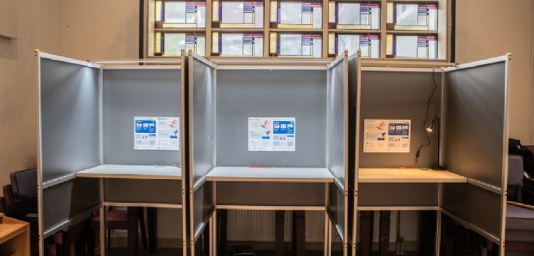 Elecciones en Paraguay: militantes de partidos votan para elegir a sus candidatos municipales