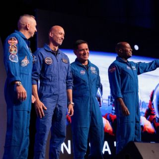 La misión Artemis III llevará tres astronautas de la NASA y uno europeo; no llegarán hasta la Luna