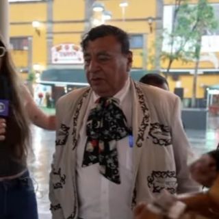Reportera brasileña que cubre el Mundial en México queda 'impactada' al ver pistola de un mariachi